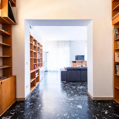 Riverview Luxury Flat Apartment